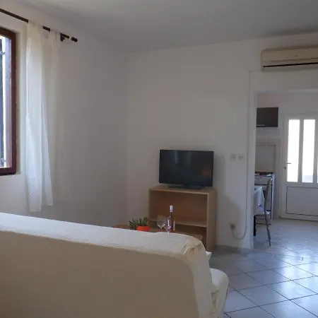 Apartment Podskoj