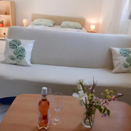 Podskoj Apartament *