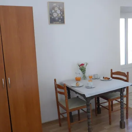 Podskoj Apartament *